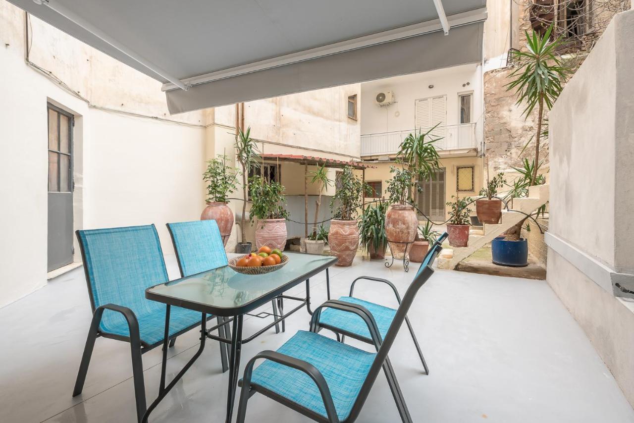 Ferienwohnung The Courtyard Oasis Athen Exterior foto